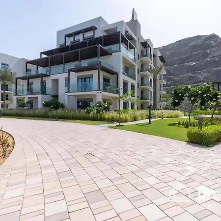 Dream Inn - Address Beach Residence - Free Beach Access Fujairah Exterior photo