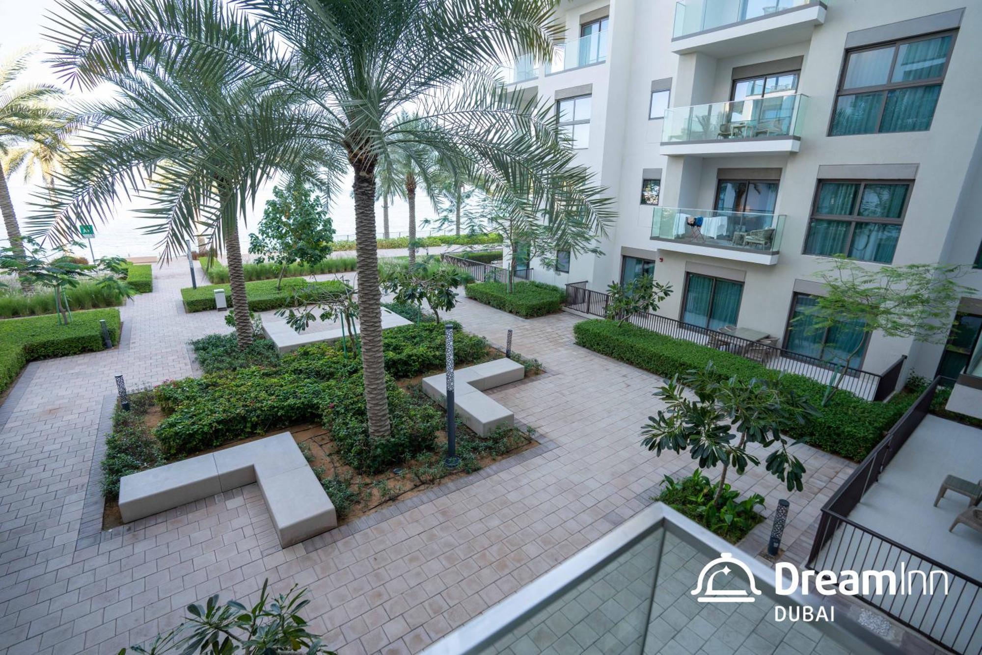 Dream - Address - Free Access Apartment Fujairah
